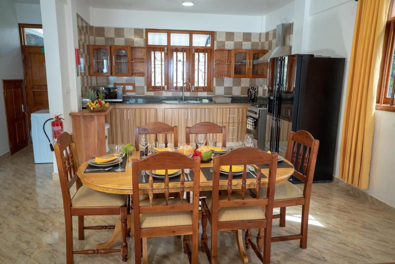 La Belle Residence Self Catering Accommodation 博瓦隆 外观 照片
