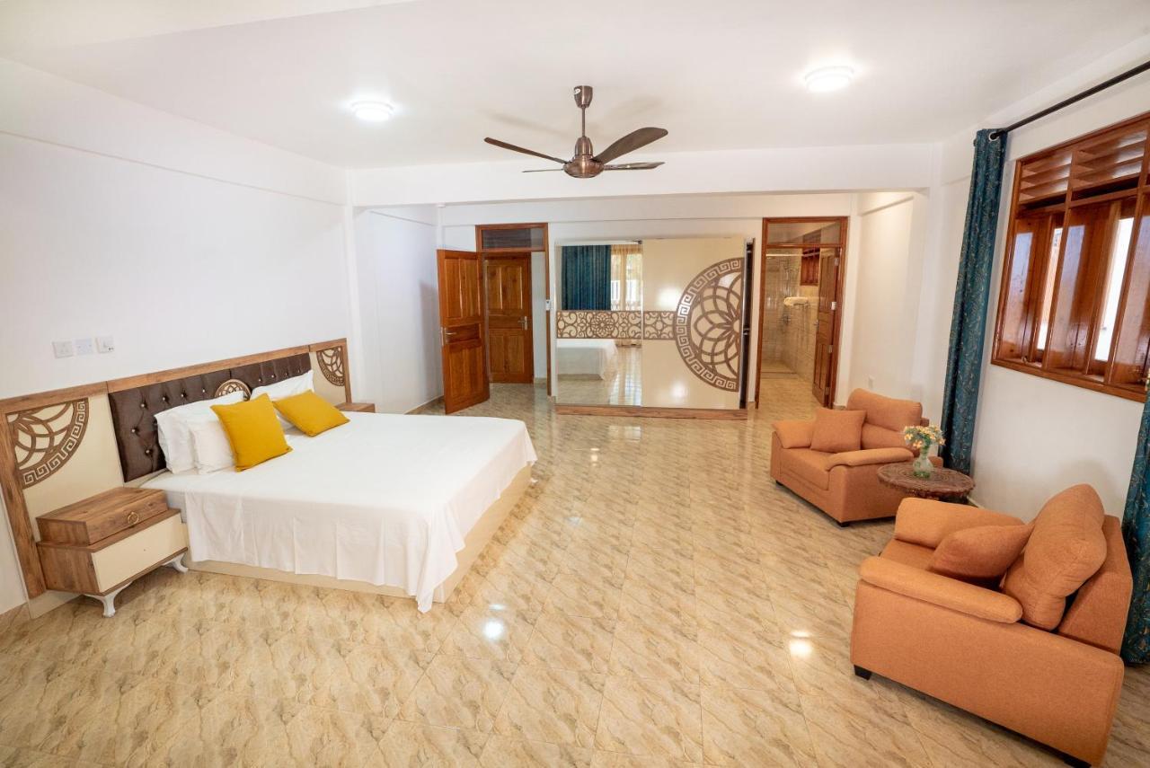 La Belle Residence Self Catering Accommodation 博瓦隆 外观 照片