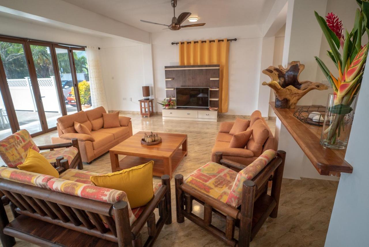 La Belle Residence Self Catering Accommodation 博瓦隆 外观 照片