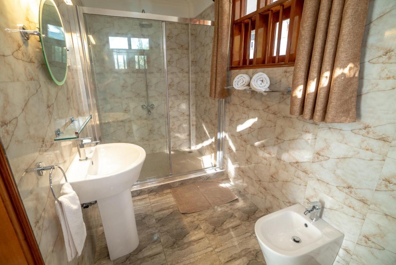 La Belle Residence Self Catering Accommodation 博瓦隆 外观 照片