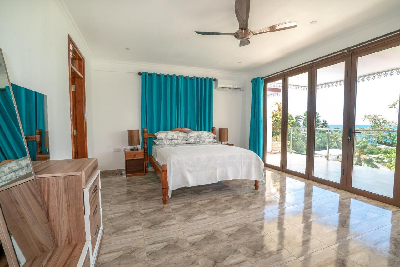 La Belle Residence Self Catering Accommodation 博瓦隆 外观 照片