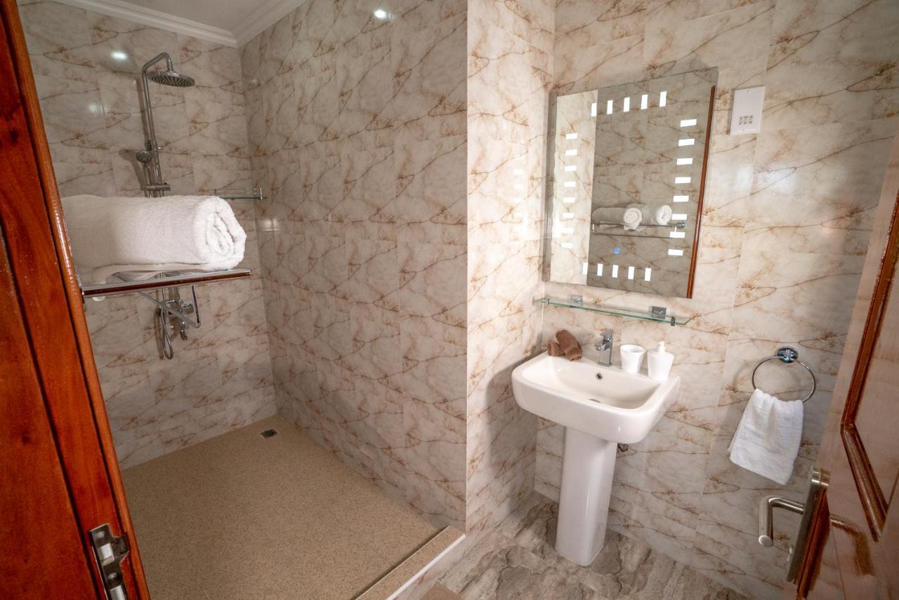 La Belle Residence Self Catering Accommodation 博瓦隆 外观 照片