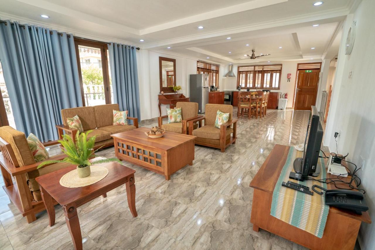La Belle Residence Self Catering Accommodation 博瓦隆 外观 照片